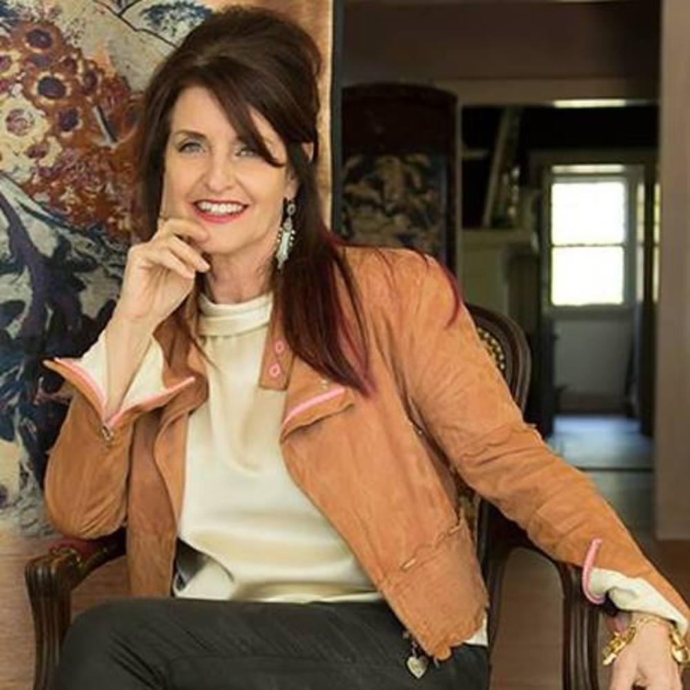 Meet your Posher, Victoria